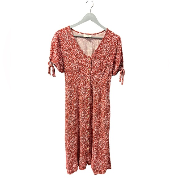 Universal Thread Dresses & Skirts - Universal Thread Goods Co. Red Floral Dress XL